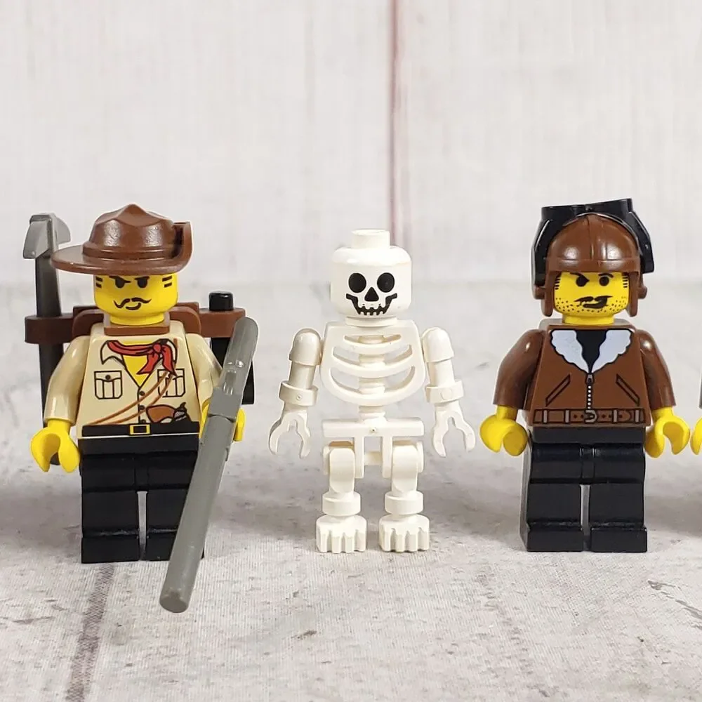 MINIFIGURES ONLY - LEGO 5988 Pharaoh's Forbidden Ruins Adventurers Desert Hotep